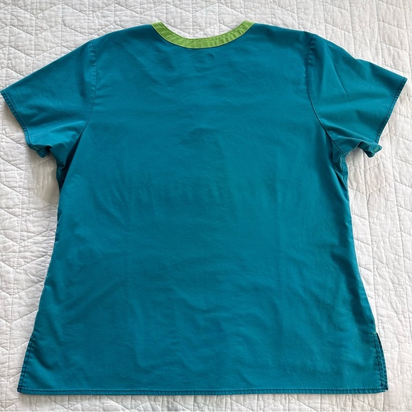 DONATE ALERT WonderWink Teal Scrub Top - Picture 4 of 4
